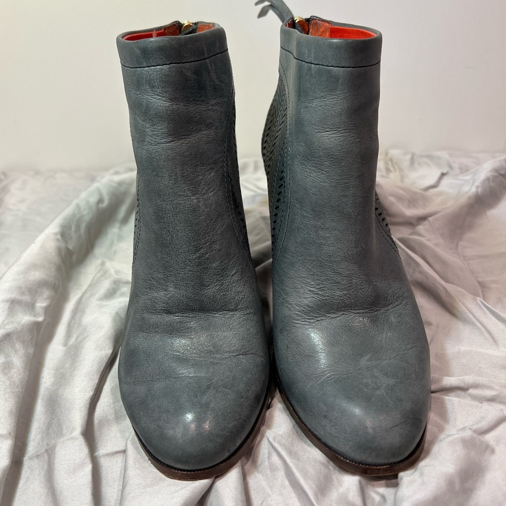Coach Q1963 “Honey” blue/grey laser cut leather boot, 4 inch heel. Women’s 7 1/2